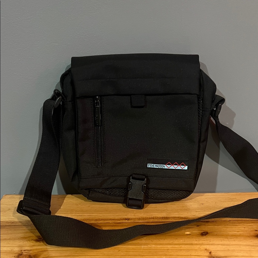 Steve Madden crossbody bag